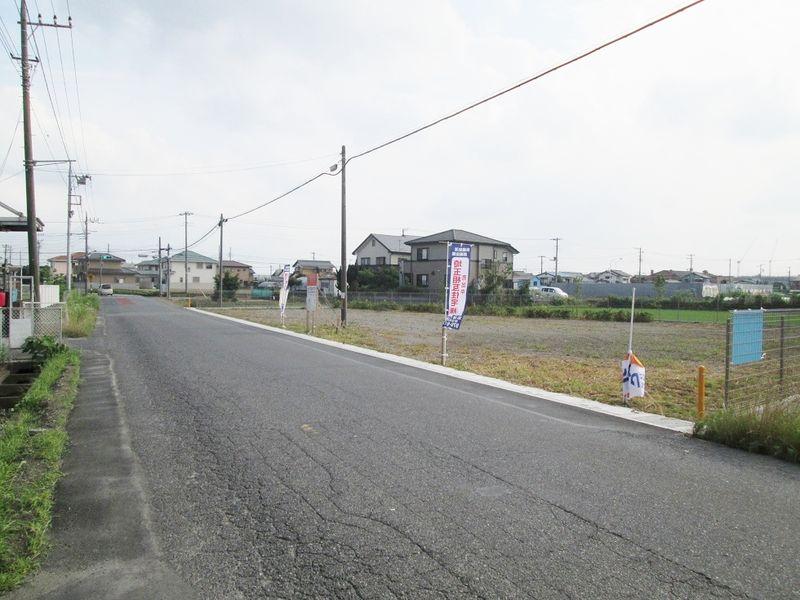 Local photos, including front road