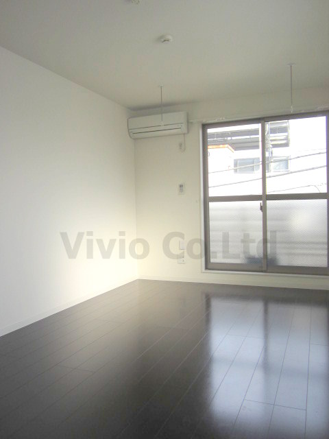 Living and room. Is the room of calm feeling. 