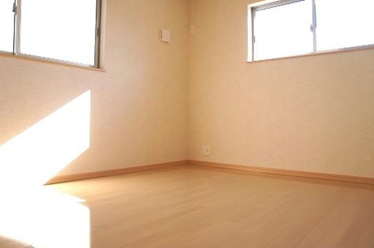 Non-living room. Bright Western-style