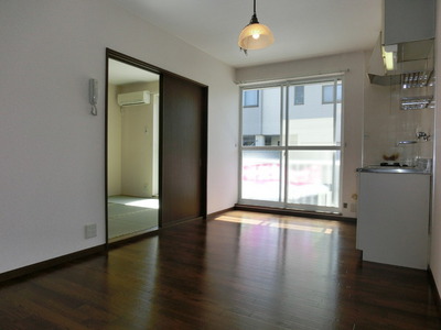 Living and room. 7.5 Pledge of DK