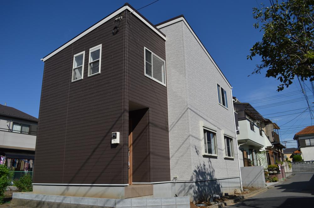 Local appearance photo