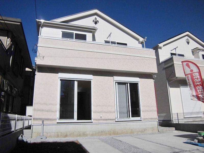 Local appearance photo