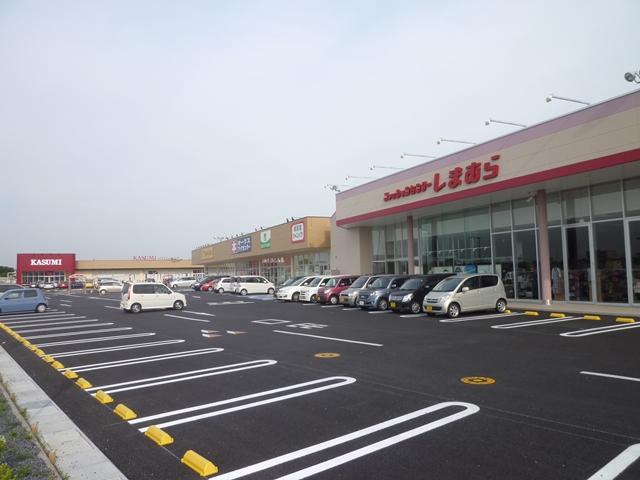 Shopping centre. Piashiti large bag 600m to