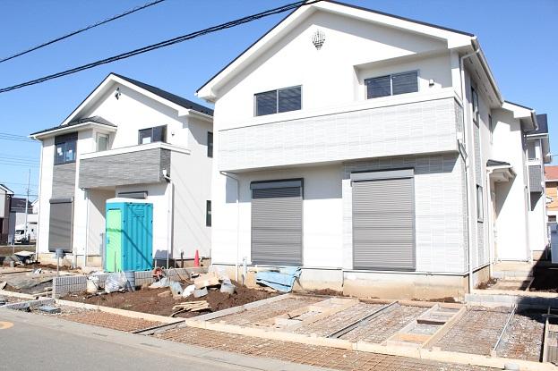 Local appearance photo. Local (10 May 2013) Shooting