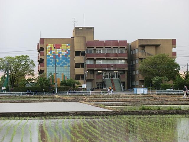 Junior high school. Koshigaya 1500m until between municipal thousand stand Junior High School