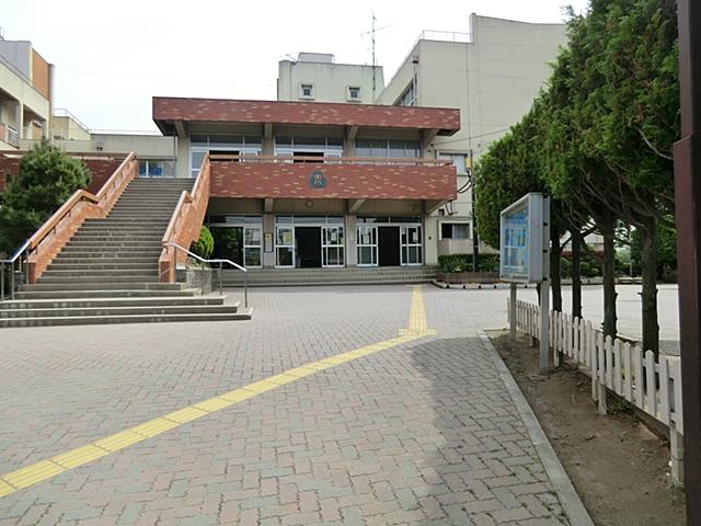 Primary school. Koshigaya Municipal Higashikoshigaya 300m up to elementary school