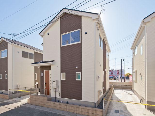 Local appearance photo. 3 Building Exterior Photos 2