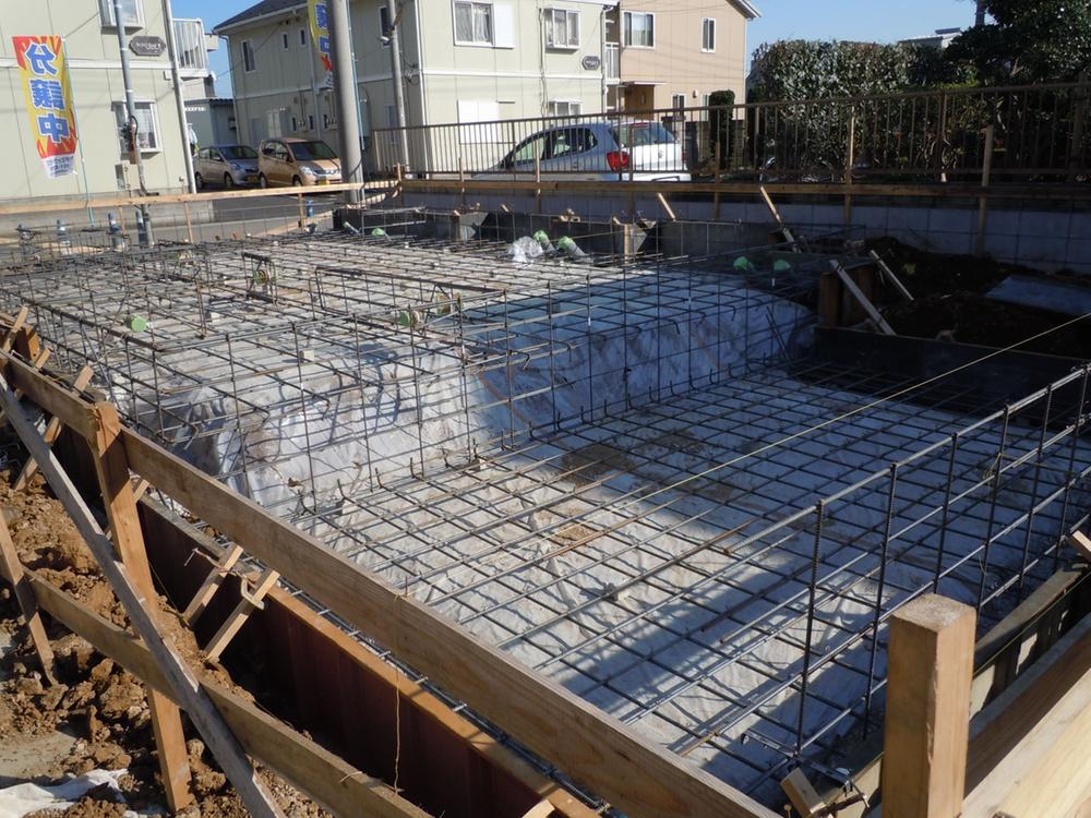 Local appearance photo. Local (11 May 2013) Shooting