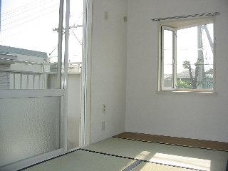 Living and room. Atmosphere of Japanese-style makes me soften the heart.