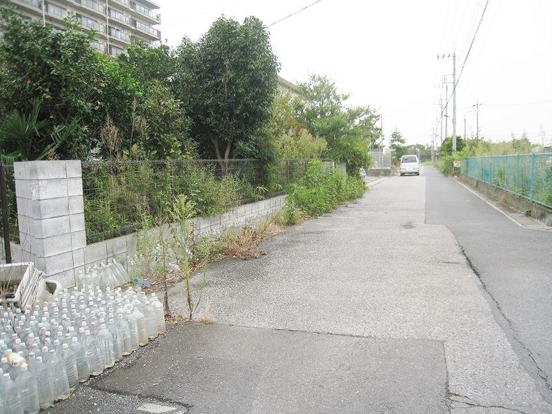 Local photos, including front road