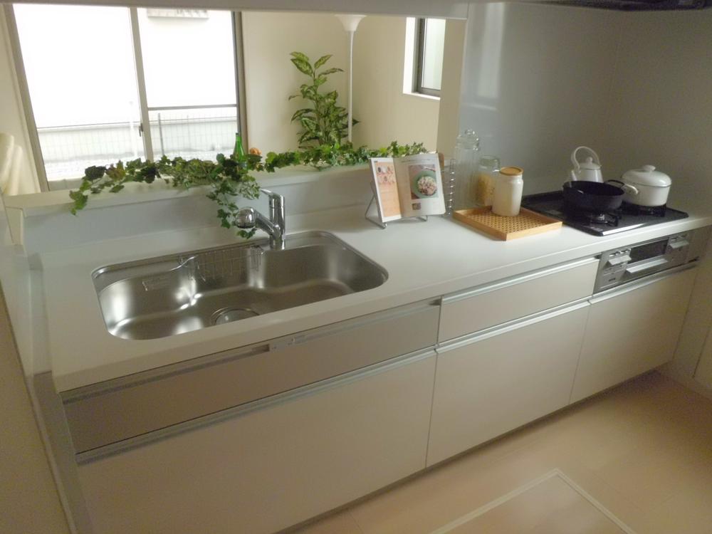 Same specifications photo (kitchen). Same specifications