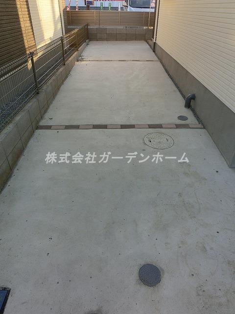 Parking lot. ■ Car space two Allowed. Also parked your car, It will be parked, such as firmly bicycle ■