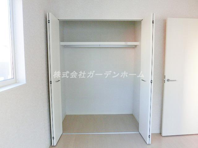 Receipt. ■ Storage capacity is also boasts ■