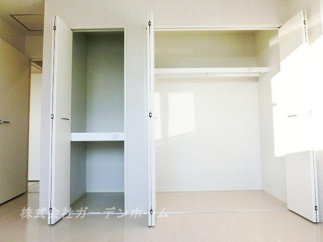 Receipt. ■ Storage capacity is also boasts ■