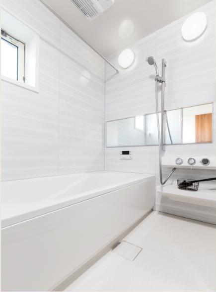 Bathroom. No. 32 place bathroom