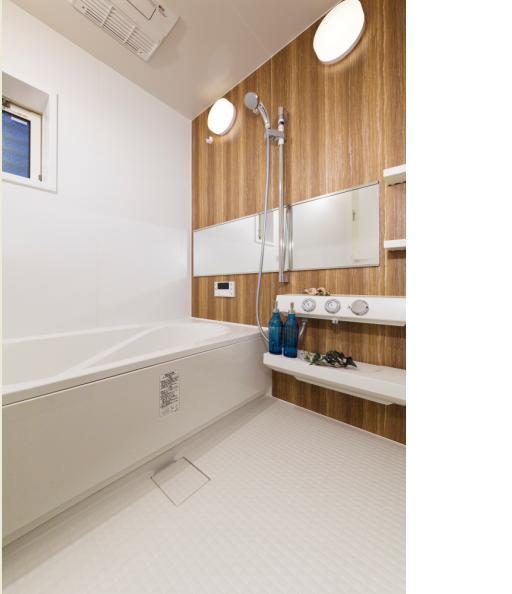 Bathroom. Indoor (11 May 2013) Shooting Parenting Kulm bathroom