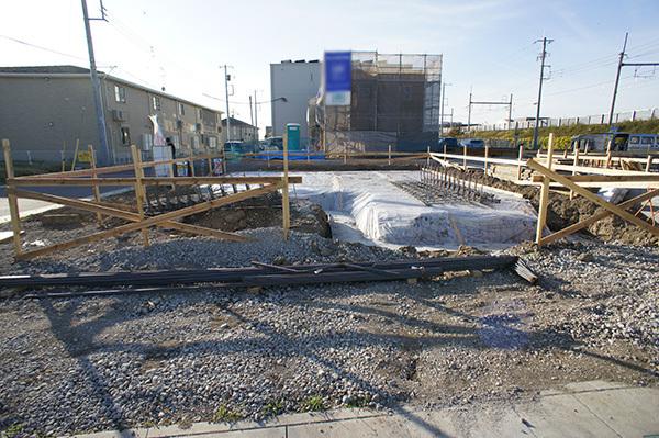 Local appearance photo. 5 Building