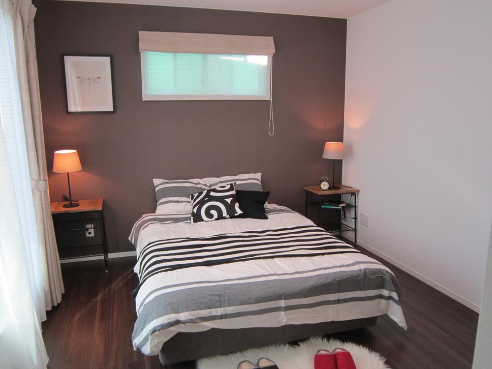 Non-living room. Indoor (12 May 2013) Shooting