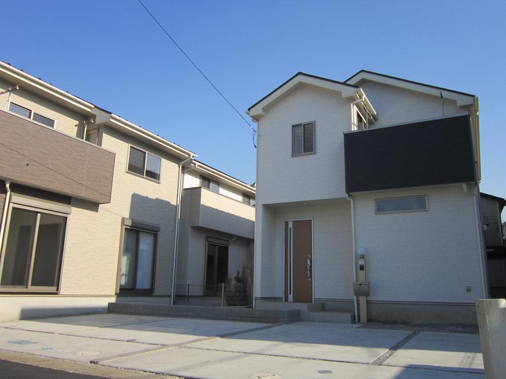 Local appearance photo. Local (12 May 2013) Shooting Building 3