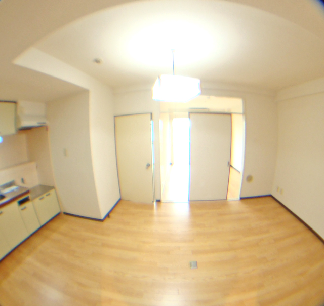 Kitchen. Storage-rich kitchen gas stove can be installed