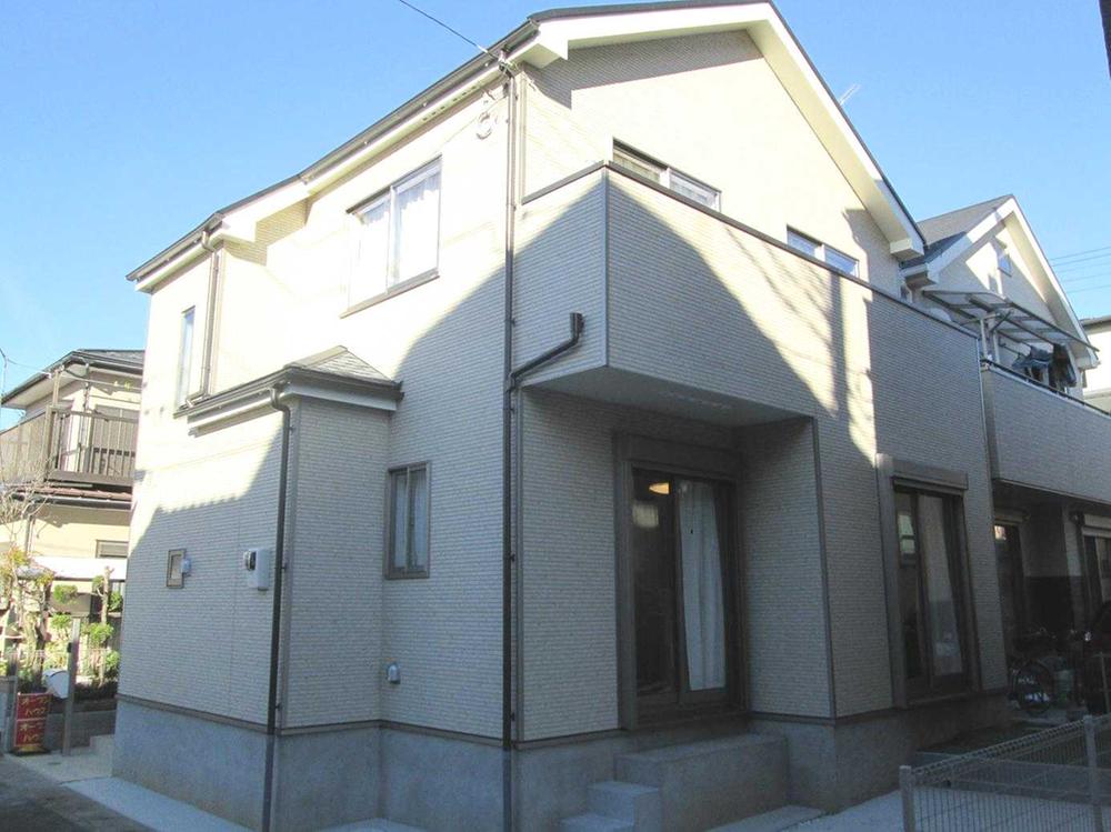 Local appearance photo