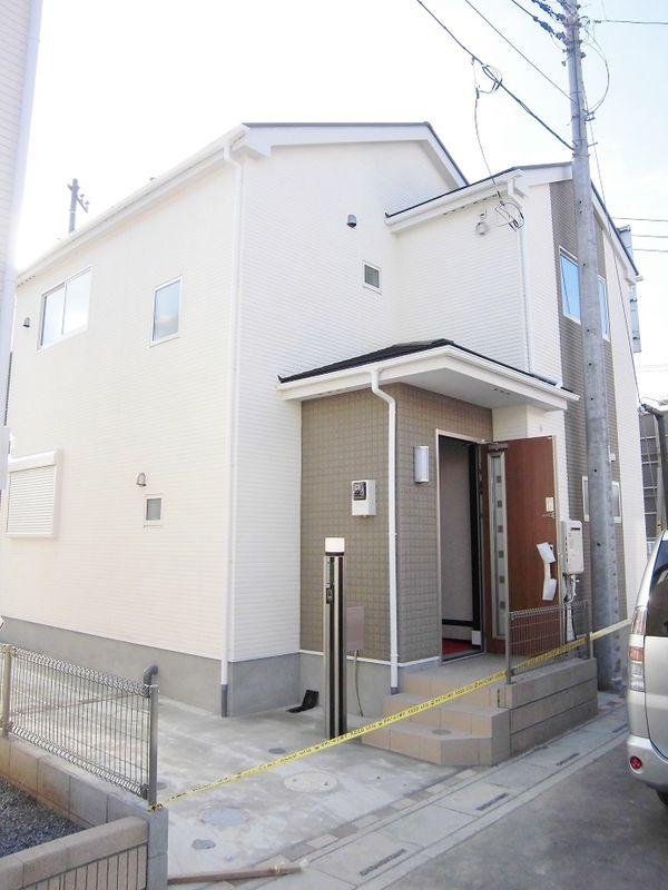 Local appearance photo