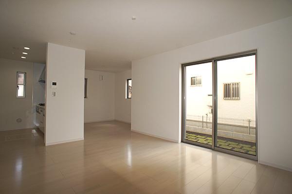 Living. Building 3 Also preparation of dishes clean up is also a smooth face-to-face kitchen.