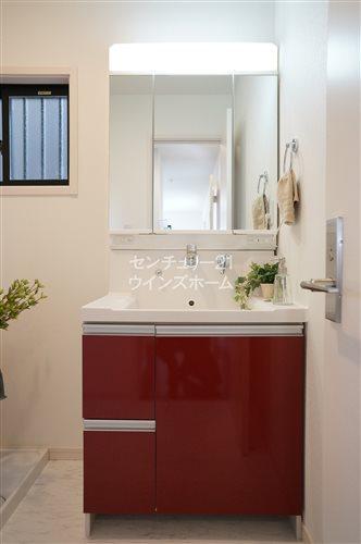 Same specifications photos (Other introspection)