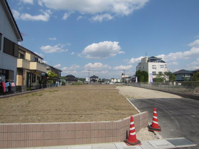 Local land photo. And construction agreements road