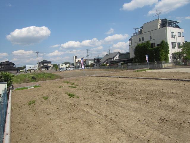 Other local. It will be built custom home in broad land shown if it meets conditions