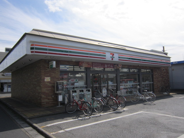 Convenience store. Seven-Eleven Koshigaya Nishiguchi store up (convenience store) 159m