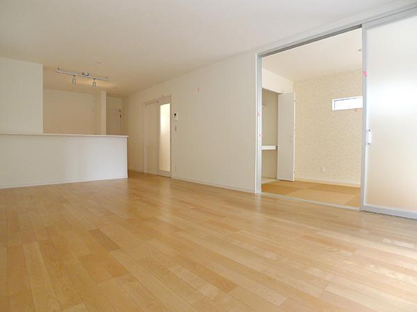 Living. LDK18 Pledge