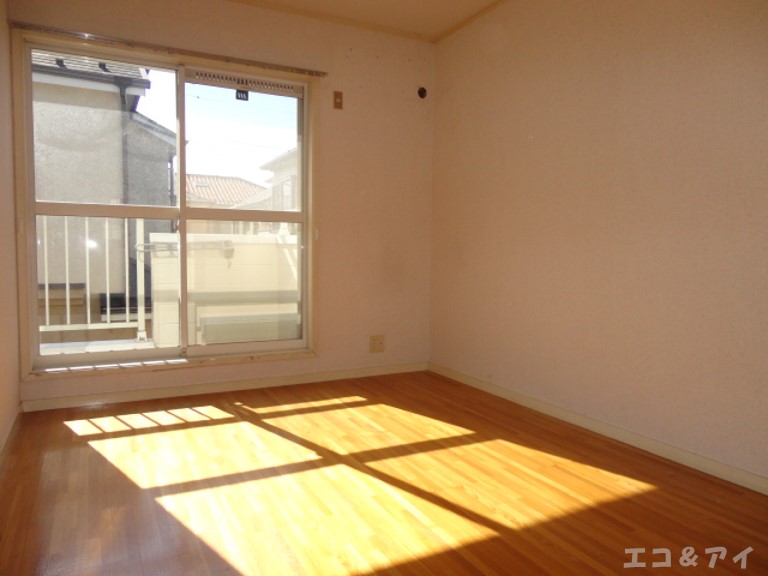 Other room space. Western-style 6 Pledge