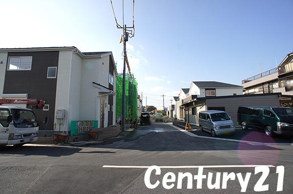 Local photos, including front road. 11 / 6 shooting Completion of framework