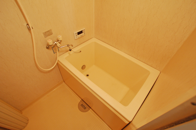 Bath. ☆ Comfortable relaxing economic add fueled comfortable bus every day ☆