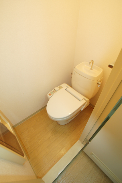 Toilet. ☆ Convenient and comfortable bidet ☆