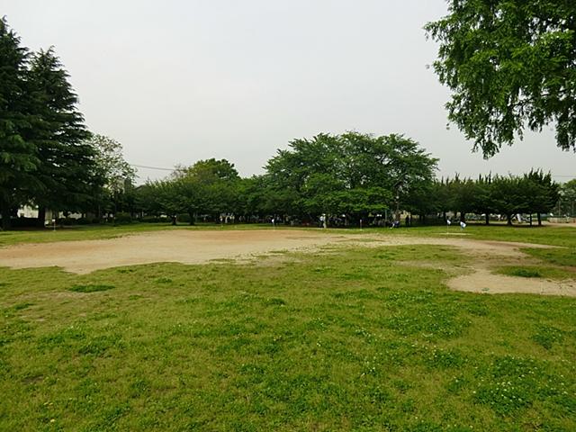 park. Higashikoshigaya 805m to the second park