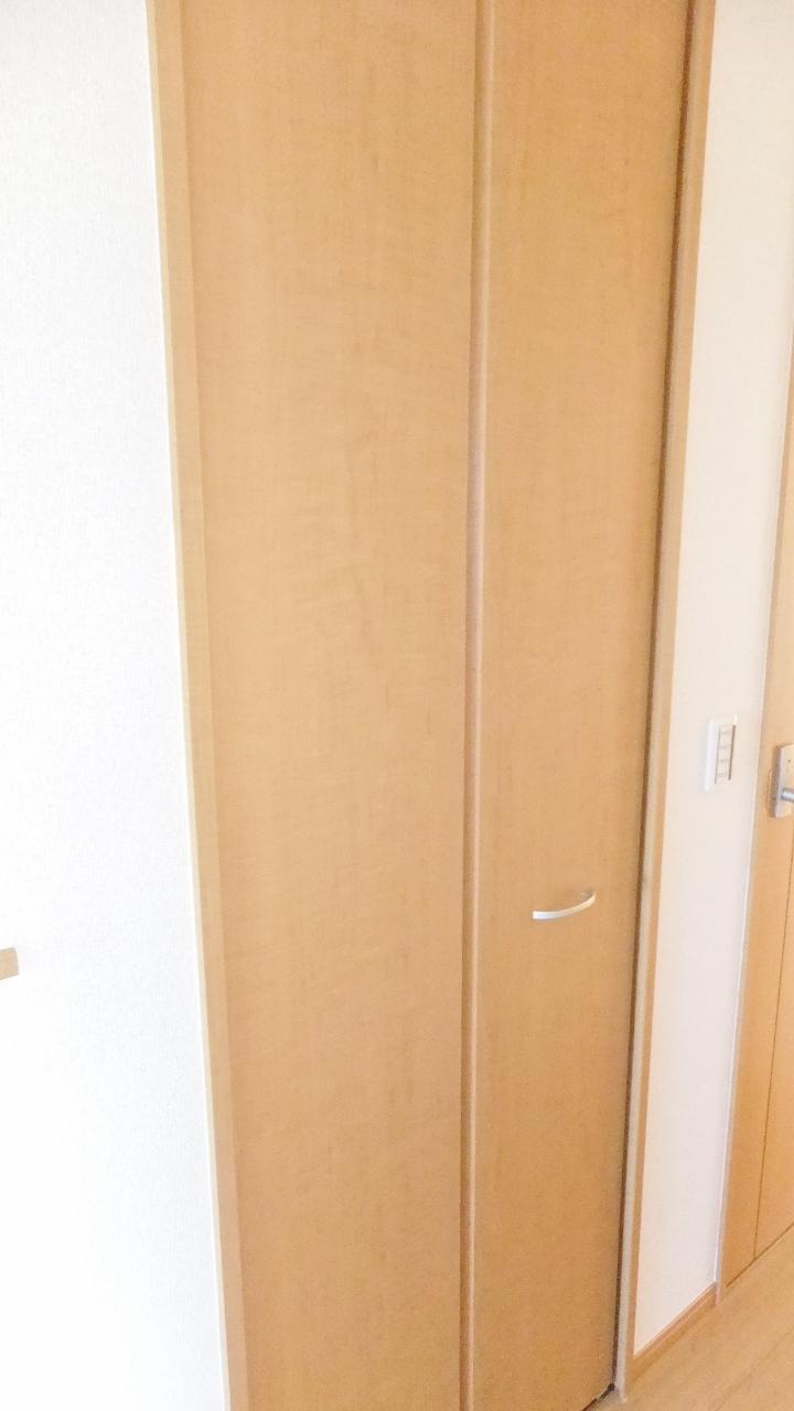 Receipt. Stairs storage will have attached!