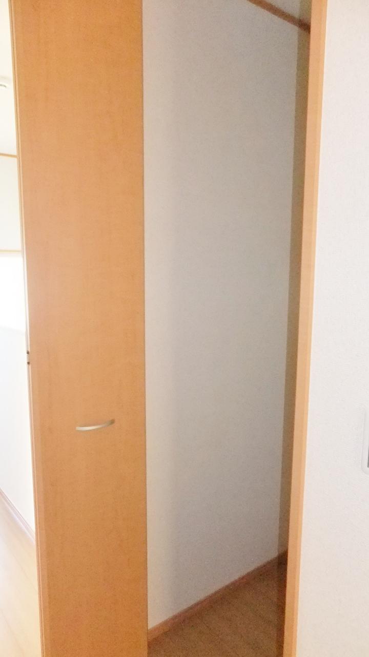 Receipt. Stairs storage will have attached!