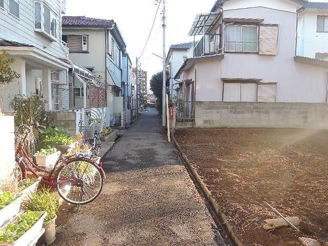 Local photos, including front road