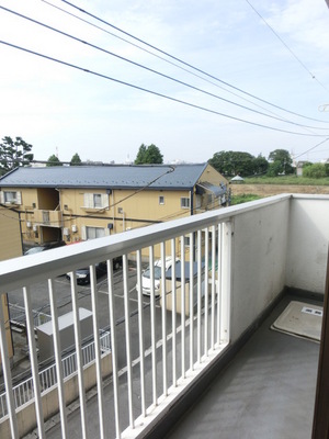 Balcony. ☆ Spacious balcony unobstructed ☆