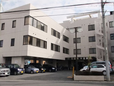 Hospital. 940m to Shiquan hospital (hospital)