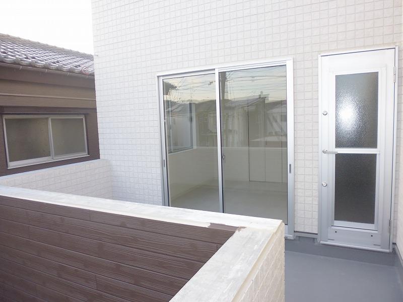 Balcony. Indoor (12 May 2013) Shooting