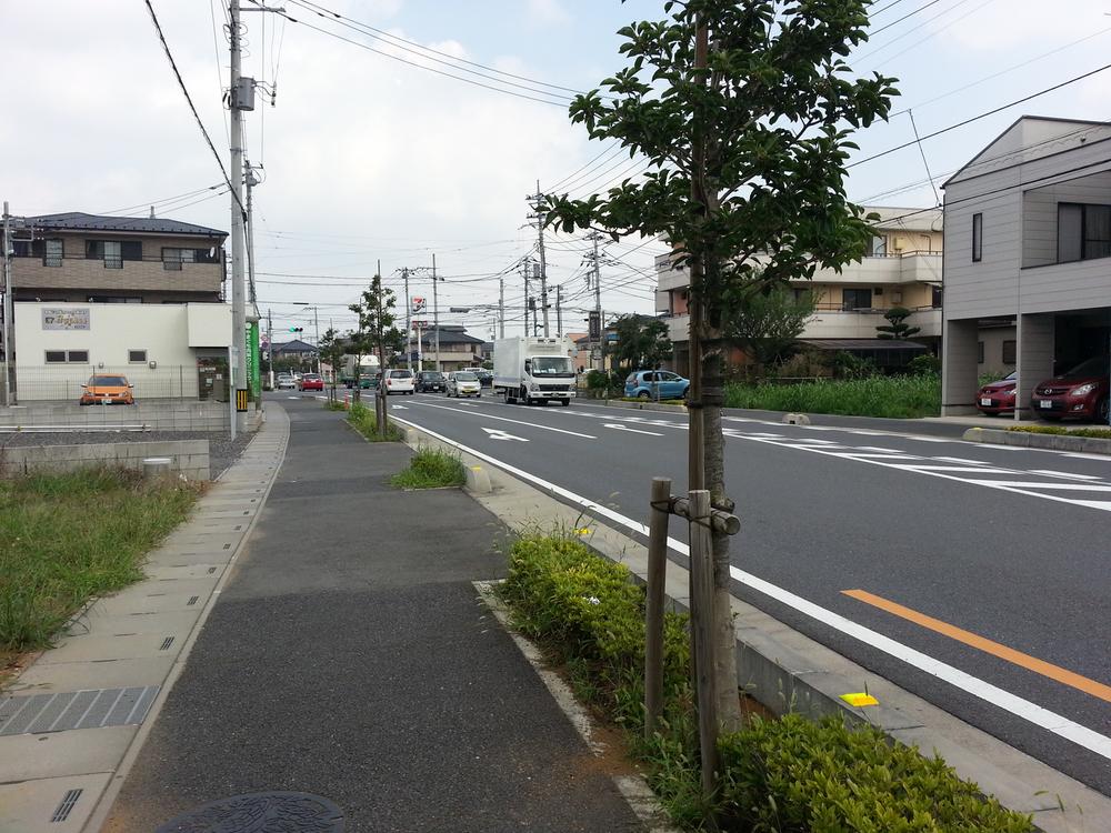 Local photos, including front road. Local (September 2013) Shooting