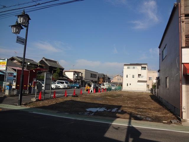 Local photos, including front road