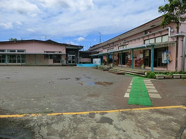 kindergarten ・ Nursery. 110m until Shichiza nursery