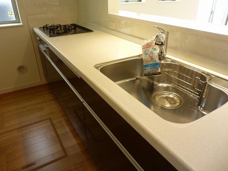 Same specifications photo (kitchen). Same specifications