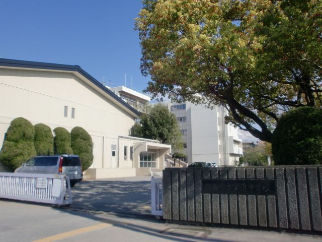 Junior high school. Municipal preferment 1500m up to junior high school (junior high school)