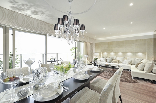 LD the wide span design and wide sash to produce a sense of open. Good day for the south-facing, Safety on the floor ・ Comfortable floor also adopted heating (room photo two points Q type ・ Menu plan model room. Including optional specifications of some paid / There application deadline)