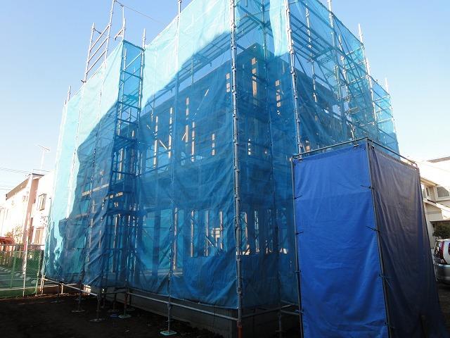 Local appearance photo. Local (11 May 2013) Shooting